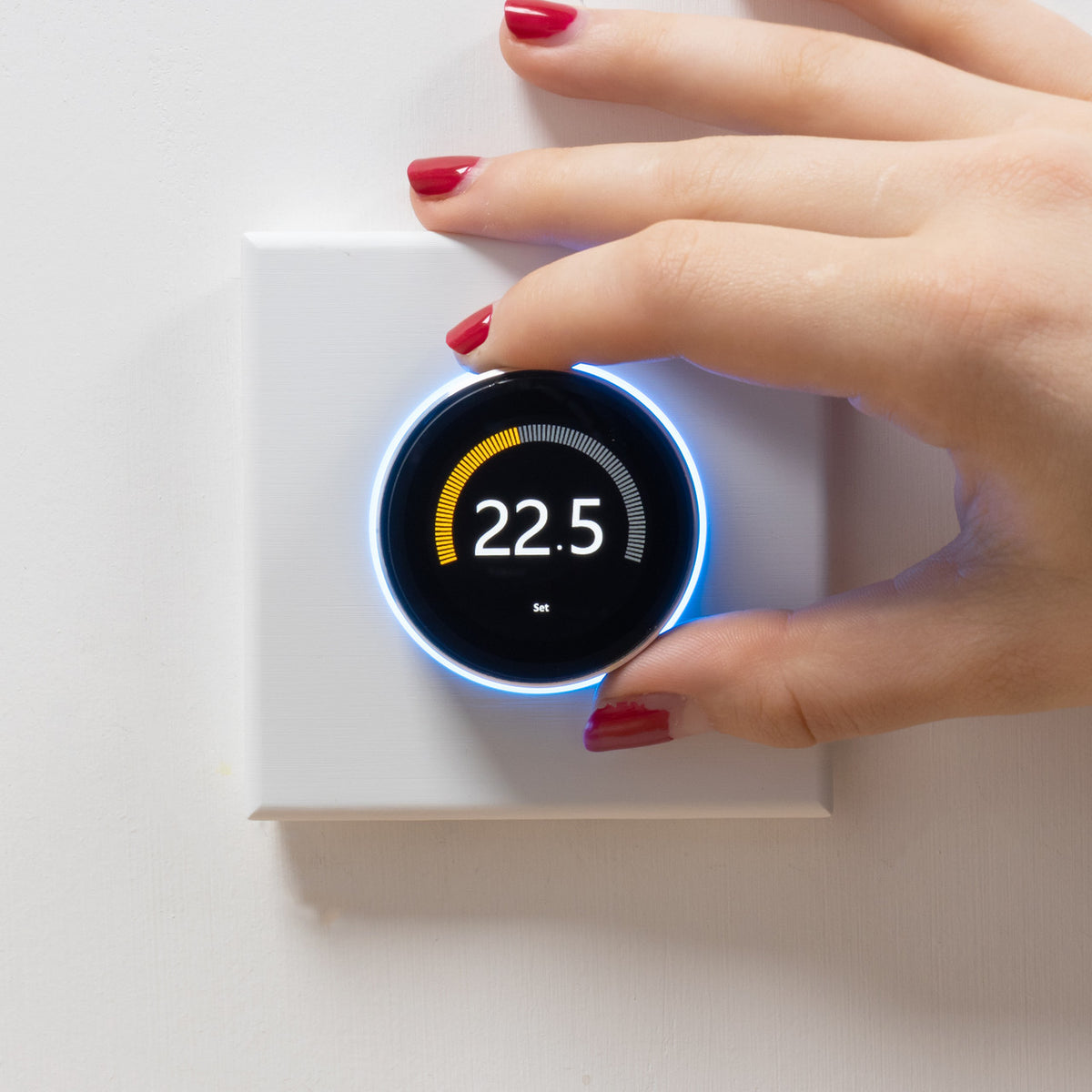 Adept Smart Dial WiFi Thermostat - White - Hand Dial Temperature Control